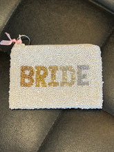 Load image into Gallery viewer, Handmade Beaded Coin Purse