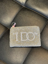 Load image into Gallery viewer, Handmade Beaded Coin Purse