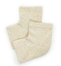 Load image into Gallery viewer, Moisturizing Spa Socks