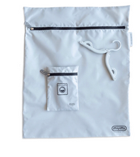 Load image into Gallery viewer, Mumi Laundry Bag