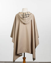 Load image into Gallery viewer, Camel &amp; Plaid RAINRAP
