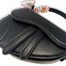 Load image into Gallery viewer, Saddle Purse w/ Scarf
