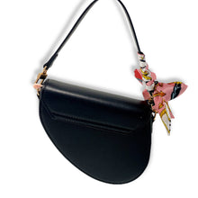 Load image into Gallery viewer, Saddle Purse w/ Scarf
