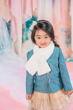 Load image into Gallery viewer, Soft Faux Fur Scarf with Beautiful 3D Butterfly Accent Ivory
