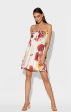 Load image into Gallery viewer, Bouquet Spa Wrap
