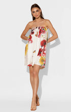 Load image into Gallery viewer, Bouquet Spa Wrap
