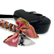 Load image into Gallery viewer, Saddle Purse w/ Scarf
