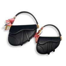 Load image into Gallery viewer, Saddle Purse w/ Scarf
