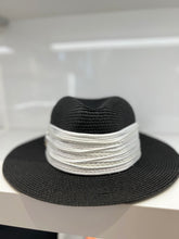 Load image into Gallery viewer, Panama Hat Lola
