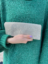 Load image into Gallery viewer, Handmade Beaded Fold Over Clutch

