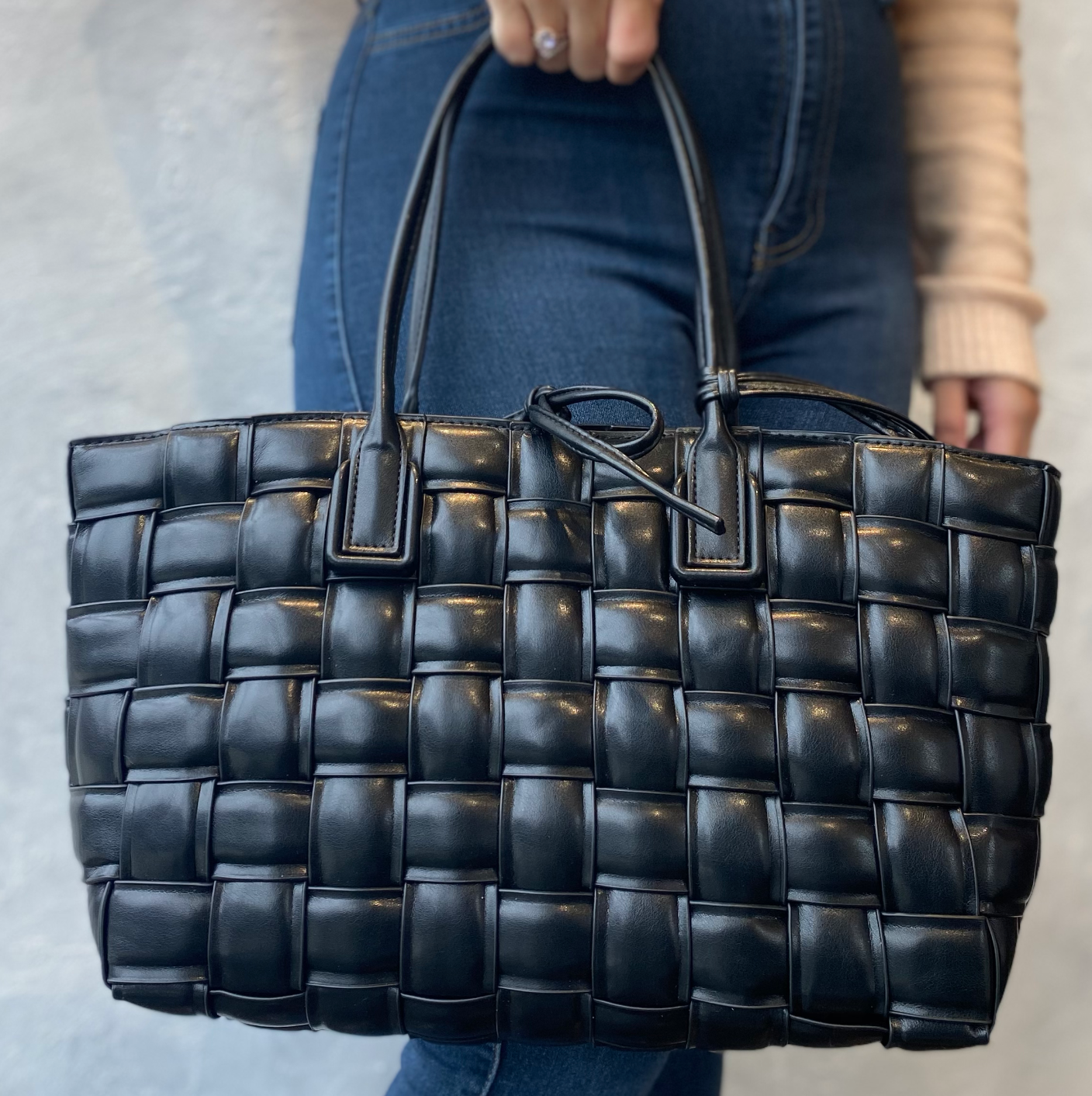 Woven Vegan Leather Bag with Gold Chain – The DLM Shop